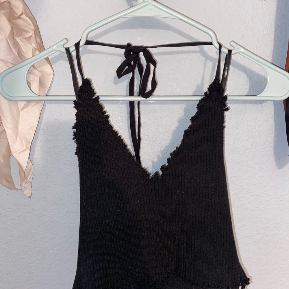 Black knit crop top